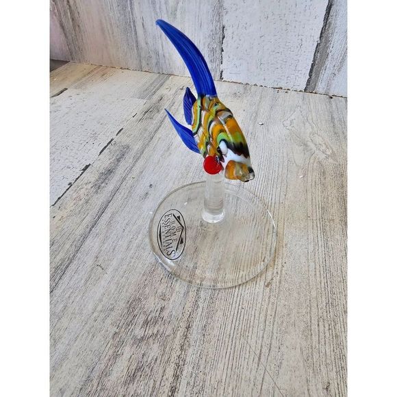 Tropical fish glass display home essentials to court underwater - Picture 2 of 5